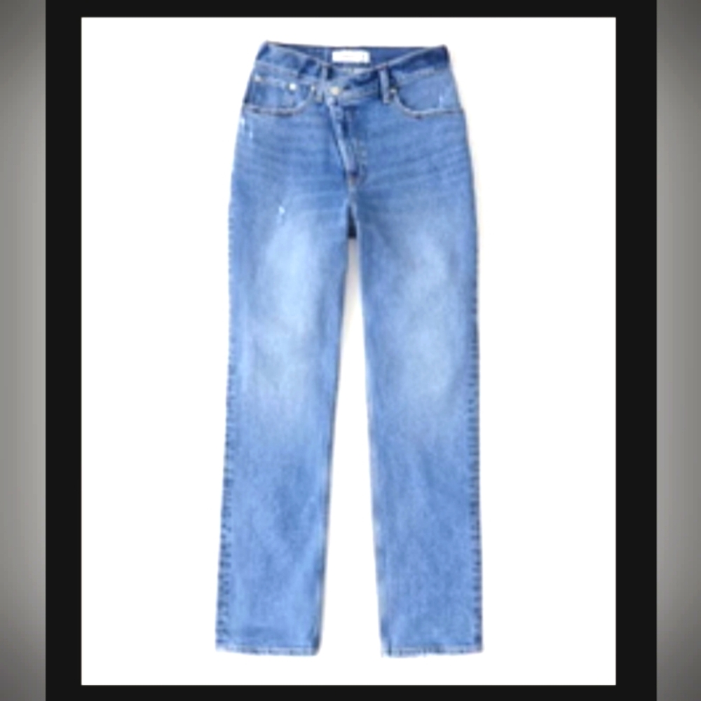 ABERCROMBIE Women's Curve Love 90s Ultra High Rise Straight Jeans